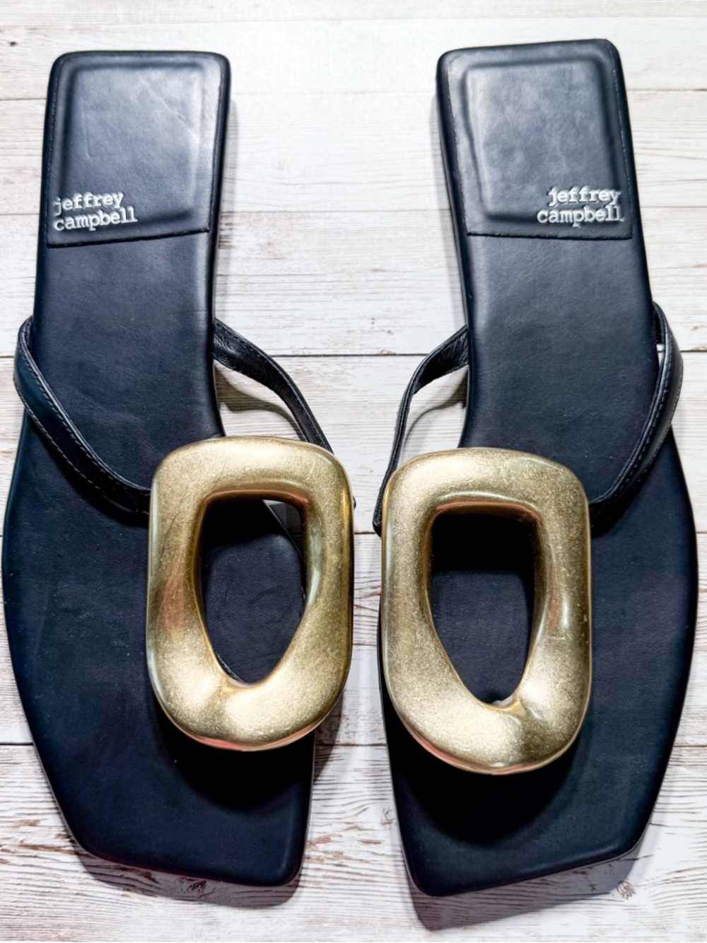 NEW Jeffery Campbell Linques 2 Sandal in Black & Gold Leather Size 9 - Picture 10 of 10